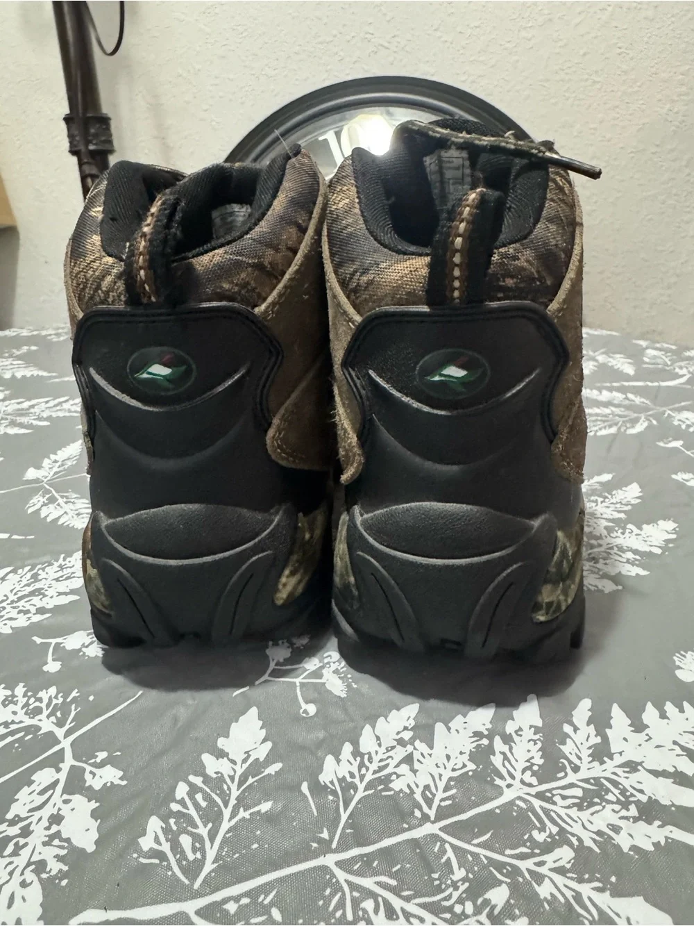 REDHEAD Men’s Size 8M Granite Waterproof Hiking Boots  Camo Worn Twice.
